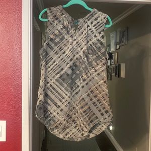 Cabi sleeveless blouse like new